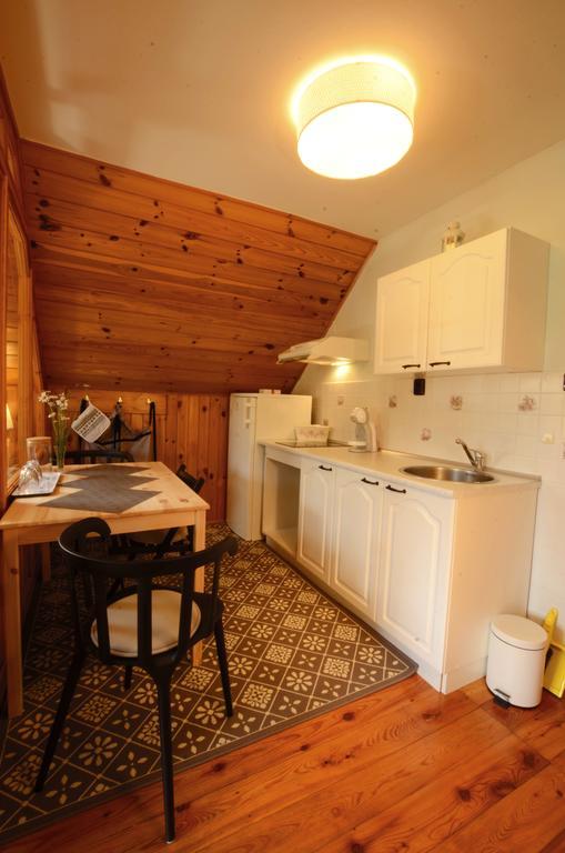 Pension Pod Morskym Okem Karlovice  Exteriör bild