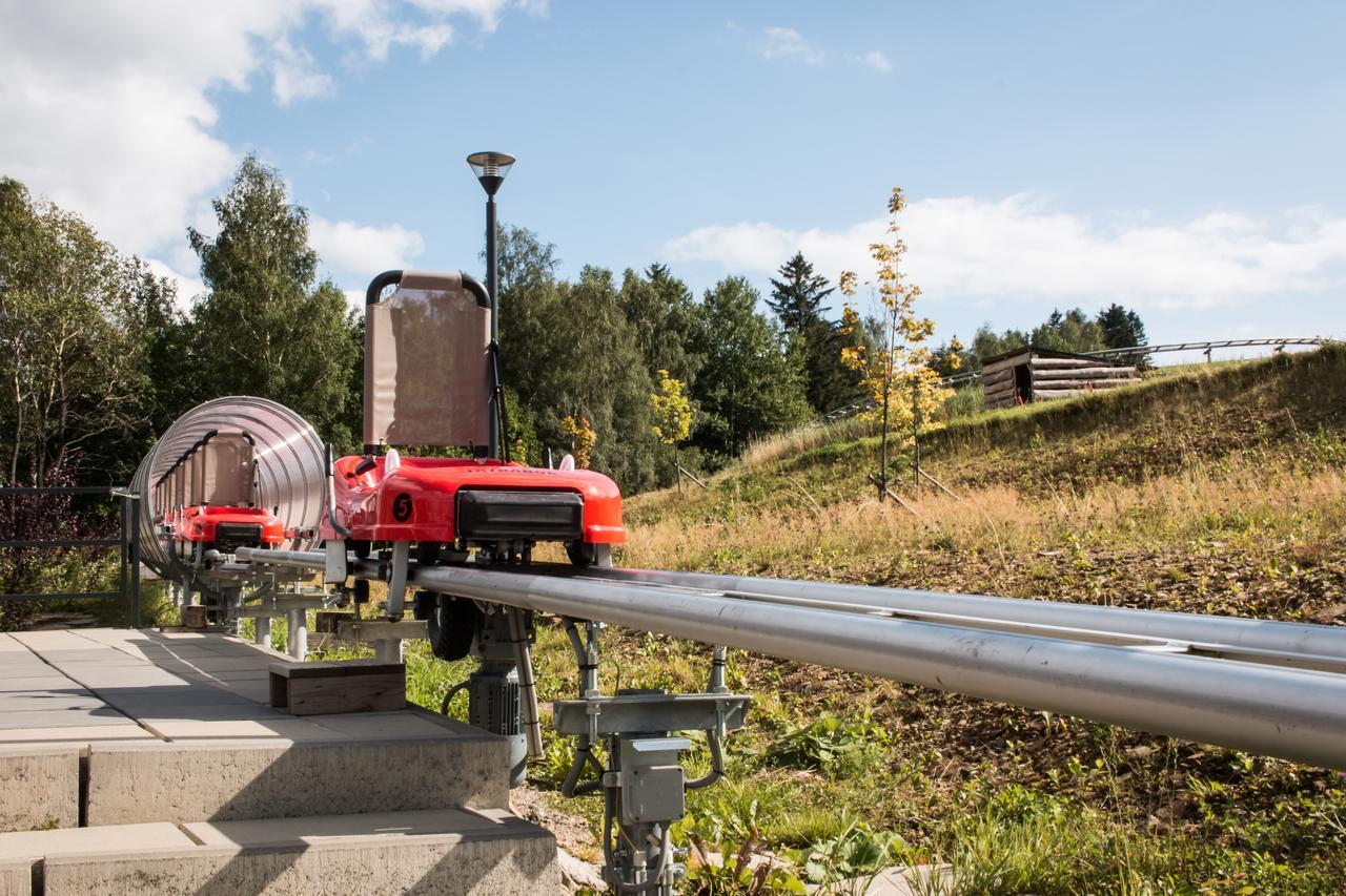 Pension Pod Morskym Okem Karlovice  Exteriör bild