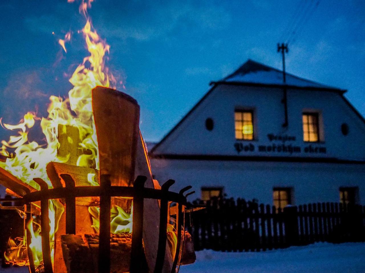 Pension Pod Morskym Okem Karlovice  Exteriör bild